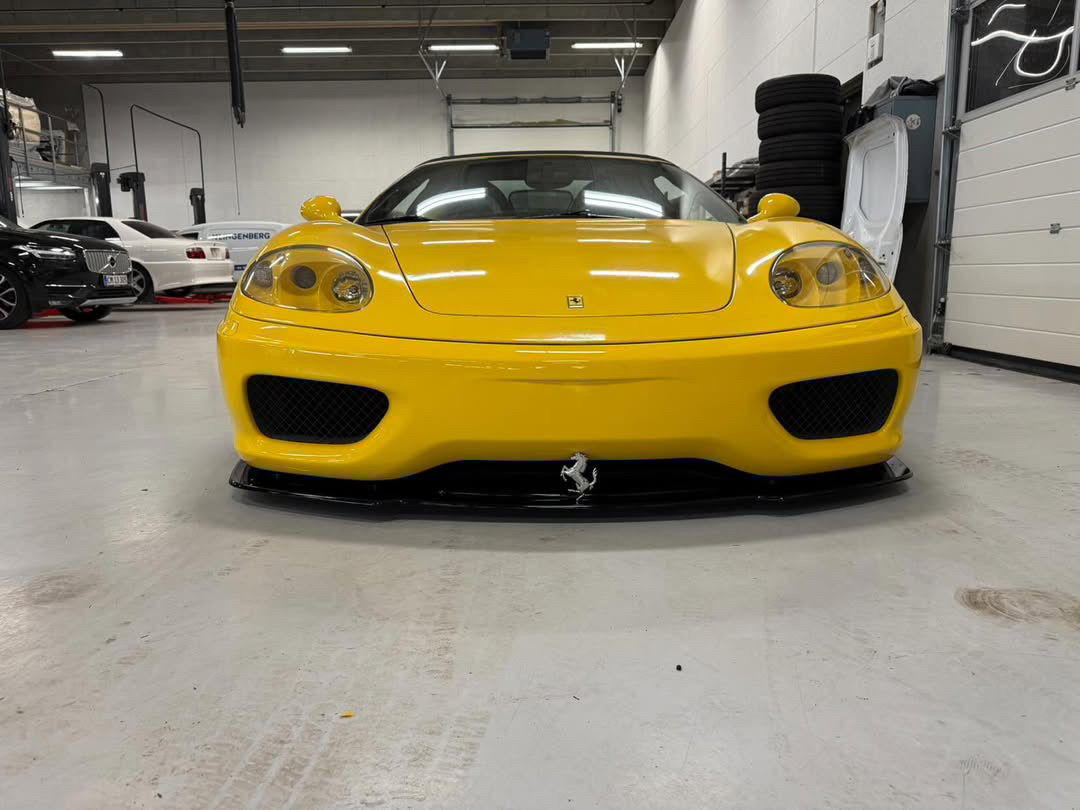 Front Splitter - Ferrari 360 Spider/Modena 99-05