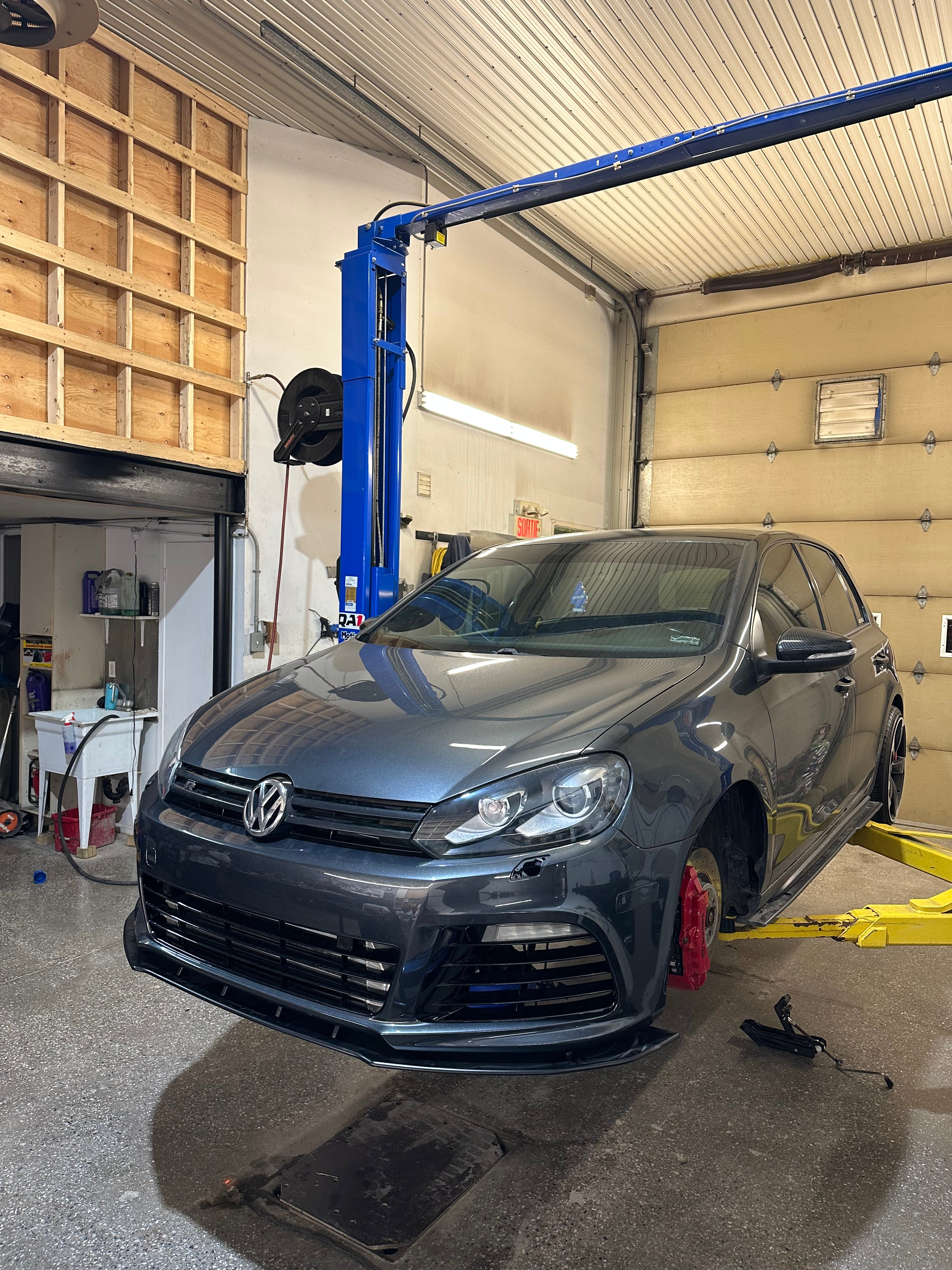 Front Splitter - Volkswagen Golf R MK6